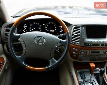 Чорний Лексус ЛХ, об'ємом двигуна 4.66 л та пробігом 216 тис. км за 17500 $, фото 24 на Automoto.ua