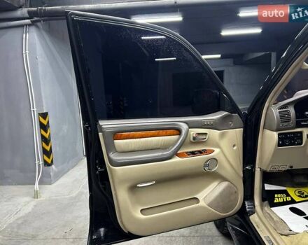 Чорний Лексус ЛХ, об'ємом двигуна 4.66 л та пробігом 238 тис. км за 17500 $, фото 29 на Automoto.ua