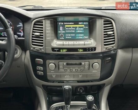 Черный Лексус ЛХ, объемом двигателя 4.66 л и пробегом 211 тыс. км за 19800 $, фото 33 на Automoto.ua