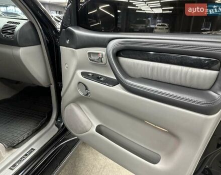 Черный Лексус ЛХ, объемом двигателя 4.66 л и пробегом 211 тыс. км за 19800 $, фото 25 на Automoto.ua