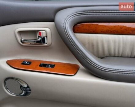 Чорний Лексус ЛХ, об'ємом двигуна 4.66 л та пробігом 216 тис. км за 17500 $, фото 14 на Automoto.ua