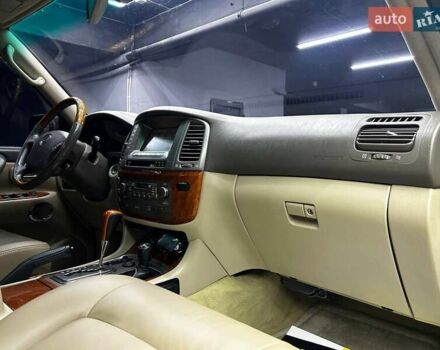 Чорний Лексус ЛХ, об'ємом двигуна 4.66 л та пробігом 238 тис. км за 17500 $, фото 11 на Automoto.ua