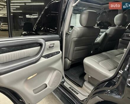 Черный Лексус ЛХ, объемом двигателя 4.66 л и пробегом 211 тыс. км за 19800 $, фото 18 на Automoto.ua