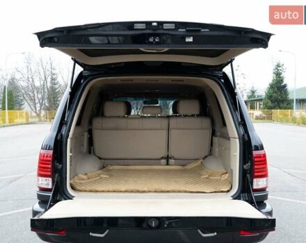 Чорний Лексус ЛХ, об'ємом двигуна 4.66 л та пробігом 216 тис. км за 17500 $, фото 15 на Automoto.ua