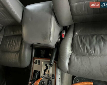 Чорний Лексус ЛХ, об'ємом двигуна 4.7 л та пробігом 270 тис. км за 14800 $, фото 15 на Automoto.ua