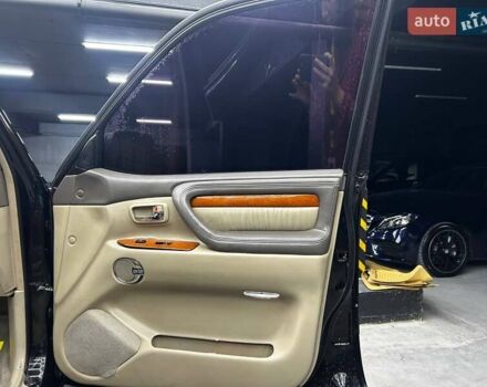 Чорний Лексус ЛХ, об'ємом двигуна 4.66 л та пробігом 238 тис. км за 17500 $, фото 14 на Automoto.ua