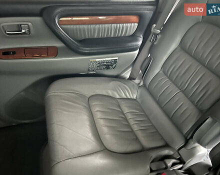 Чорний Лексус ЛХ, об'ємом двигуна 4.7 л та пробігом 270 тис. км за 14800 $, фото 14 на Automoto.ua