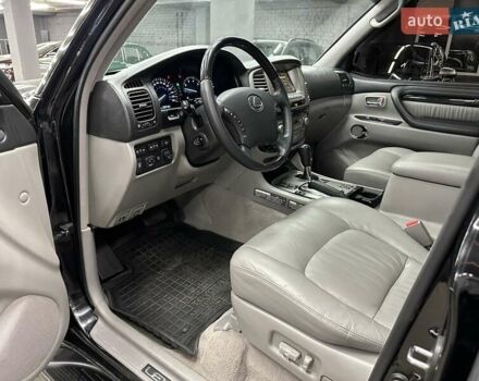 Черный Лексус ЛХ, объемом двигателя 4.66 л и пробегом 211 тыс. км за 19800 $, фото 14 на Automoto.ua