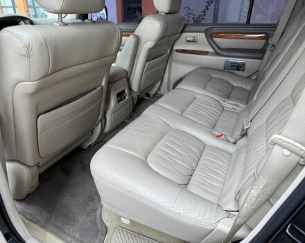 Лексус ЛХ 2007 в Киеве на Automoto.ua Черный Лексус ЛХ, объемом двигателя 4.7 л и пробегом 216 тыс. км за 17999 $, фото 11 на Automoto.ua