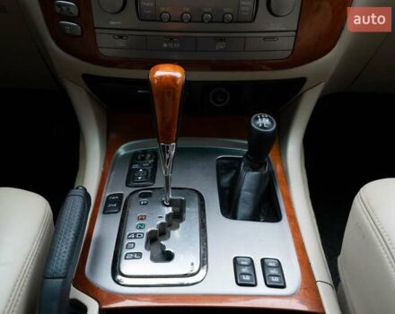 Чорний Лексус ЛХ, об'ємом двигуна 4.66 л та пробігом 216 тис. км за 17500 $, фото 9 на Automoto.ua