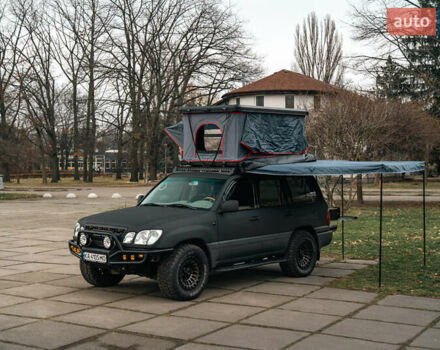 Чорний Лексус ЛХ, об'ємом двигуна 4.66 л та пробігом 440 тис. км за 29000 $, фото 17 на Automoto.ua