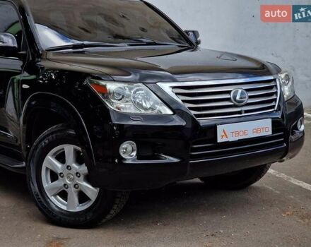 Черный Лексус ЛХ, объемом двигателя 5.66 л и пробегом 462 тыс. км за 21990 $, фото 10 на Automoto.ua
