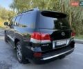Черный Лексус ЛХ, объемом двигателя 5.7 л и пробегом 297 тыс. км за 26000 $, фото 6 на Automoto.ua