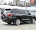 Черный Лексус ЛХ, объемом двигателя 5.66 л и пробегом 260 тыс. км за 26400 $, фото 4 на Automoto.ua