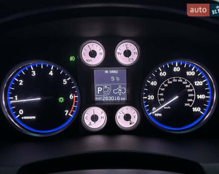 Черный Лексус ЛХ, объемом двигателя 5.66 л и пробегом 263 тыс. км за 19999 $, фото 32 на Automoto.ua