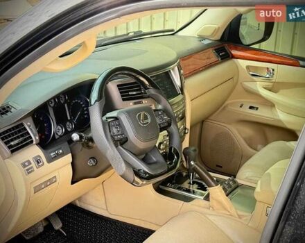 Чорний Лексус ЛХ, об'ємом двигуна 5.7 л та пробігом 220 тис. км за 27500 $, фото 12 на Automoto.ua