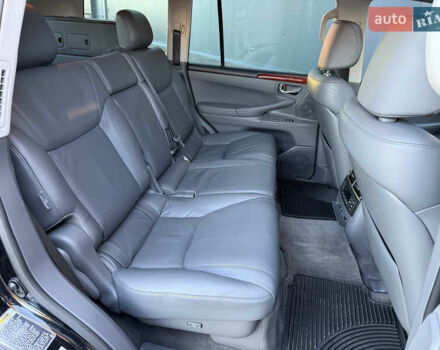 Черный Лексус ЛХ, объемом двигателя 5.69 л и пробегом 160 тыс. км за 26990 $, фото 52 на Automoto.ua