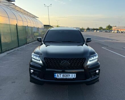 Черный Лексус ЛХ, объемом двигателя 5.7 л и пробегом 250 тыс. км за 27000 $, фото 5 на Automoto.ua
