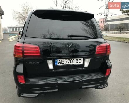 Черный Лексус ЛХ, объемом двигателя 5.66 л и пробегом 216 тыс. км за 24500 $, фото 7 на Automoto.ua