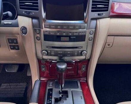 Черный Лексус ЛХ, объемом двигателя 5.66 л и пробегом 198 тыс. км за 27500 $, фото 7 на Automoto.ua