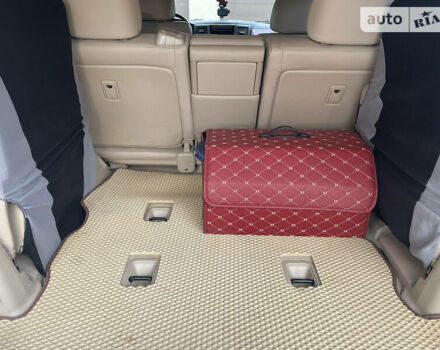 Чорний Лексус ЛХ, об'ємом двигуна 5.7 л та пробігом 172 тис. км за 25000 $, фото 14 на Automoto.ua