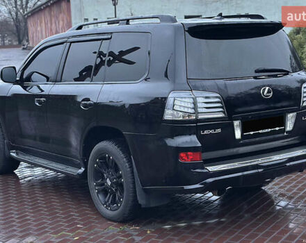 Чорний Лексус ЛХ, об'ємом двигуна 5.66 л та пробігом 262 тис. км за 18999 $, фото 14 на Automoto.ua