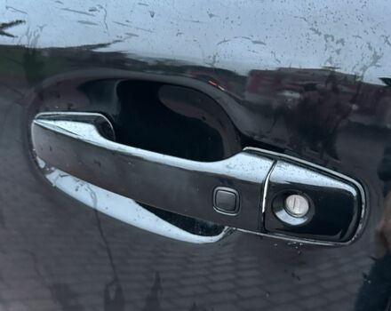 Чорний Лексус ЛХ, об'ємом двигуна 5.7 л та пробігом 262 тис. км за 19999 $, фото 22 на Automoto.ua