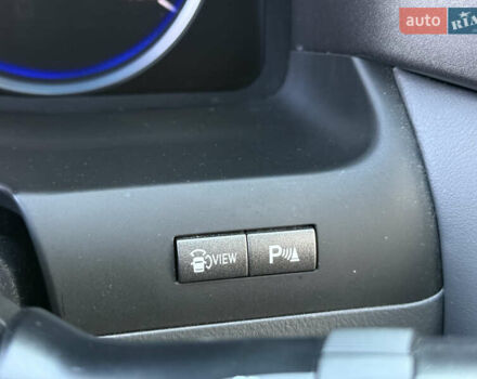 Черный Лексус ЛХ, объемом двигателя 5.7 л и пробегом 252 тыс. км за 25999 $, фото 84 на Automoto.ua