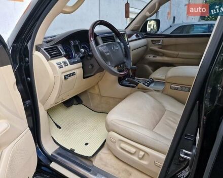 Черный Лексус ЛХ, объемом двигателя 5.66 л и пробегом 462 тыс. км за 21990 $, фото 36 на Automoto.ua