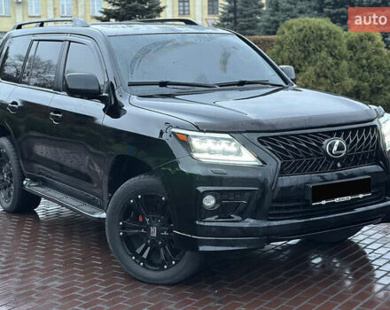 Чорний Лексус ЛХ, об'ємом двигуна 5.66 л та пробігом 262 тис. км за 18999 $, фото 6 на Automoto.ua