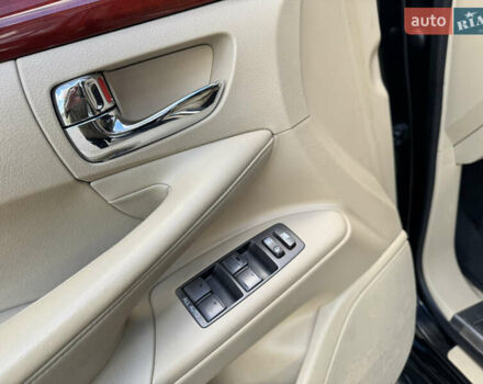 Чорний Лексус ЛХ, об'ємом двигуна 5.7 л та пробігом 233 тис. км за 21900 $, фото 12 на Automoto.ua