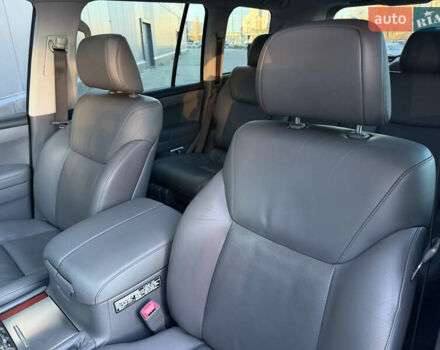 Черный Лексус ЛХ, объемом двигателя 5.69 л и пробегом 160 тыс. км за 26990 $, фото 19 на Automoto.ua