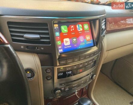 Чорний Лексус ЛХ, об'ємом двигуна 5.66 л та пробігом 251 тис. км за 18000 $, фото 9 на Automoto.ua