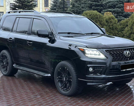 Чорний Лексус ЛХ, об'ємом двигуна 5.66 л та пробігом 262 тис. км за 18999 $, фото 9 на Automoto.ua