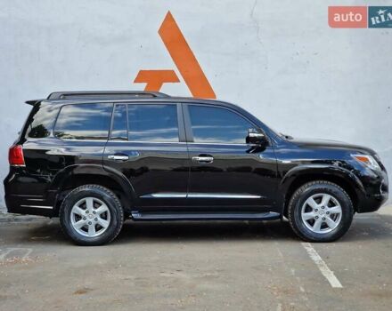 Черный Лексус ЛХ, объемом двигателя 5.66 л и пробегом 462 тыс. км за 21990 $, фото 20 на Automoto.ua