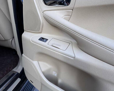 Черный Лексус ЛХ, объемом двигателя 5.66 л и пробегом 200 тыс. км за 25999 $, фото 30 на Automoto.ua