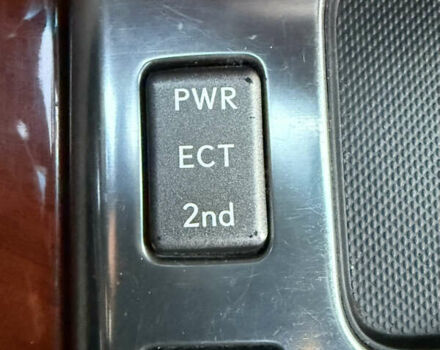 Черный Лексус ЛХ, объемом двигателя 5.7 л и пробегом 252 тыс. км за 25999 $, фото 89 на Automoto.ua