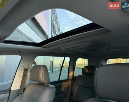 Черный Лексус ЛХ, объемом двигателя 5.69 л и пробегом 160 тыс. км за 26990 $, фото 28 на Automoto.ua