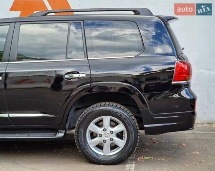 Черный Лексус ЛХ, объемом двигателя 5.66 л и пробегом 462 тыс. км за 21990 $, фото 17 на Automoto.ua