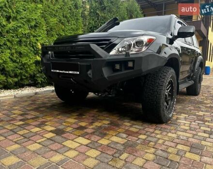 Черный Лексус ЛХ, объемом двигателя 5.66 л и пробегом 234 тыс. км за 34999 $, фото 13 на Automoto.ua