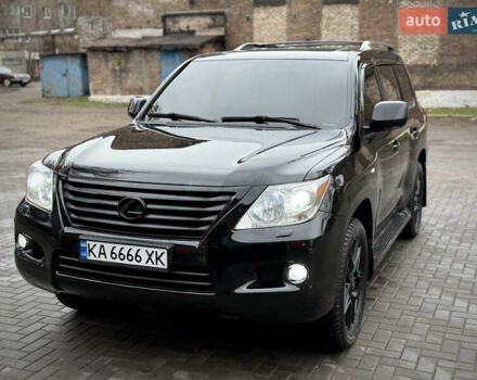 Черный Лексус ЛХ, объемом двигателя 5.7 л и пробегом 220 тыс. км за 28500 $, фото 8 на Automoto.ua