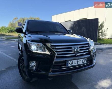 Черный Лексус ЛХ, объемом двигателя 5.7 л и пробегом 297 тыс. км за 26500 $, фото 5 на Automoto.ua