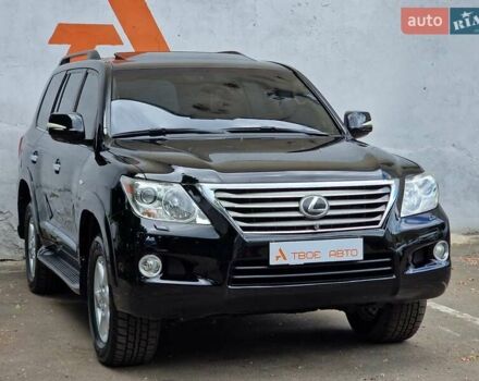 Черный Лексус ЛХ, объемом двигателя 5.66 л и пробегом 462 тыс. км за 21990 $, фото 4 на Automoto.ua