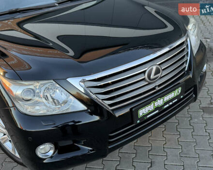 Черный Лексус ЛХ, объемом двигателя 5.69 л и пробегом 160 тыс. км за 26990 $, фото 12 на Automoto.ua
