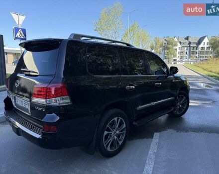 Черный Лексус ЛХ, объемом двигателя 5.7 л и пробегом 297 тыс. км за 26500 $, фото 8 на Automoto.ua