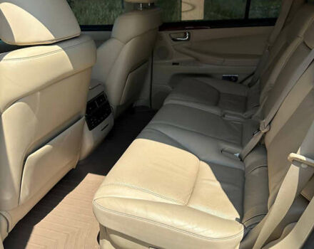 Черный Лексус ЛХ, объемом двигателя 5.69 л и пробегом 220 тыс. км за 25500 $, фото 8 на Automoto.ua