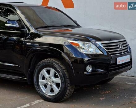 Черный Лексус ЛХ, объемом двигателя 5.66 л и пробегом 462 тыс. км за 21990 $, фото 22 на Automoto.ua