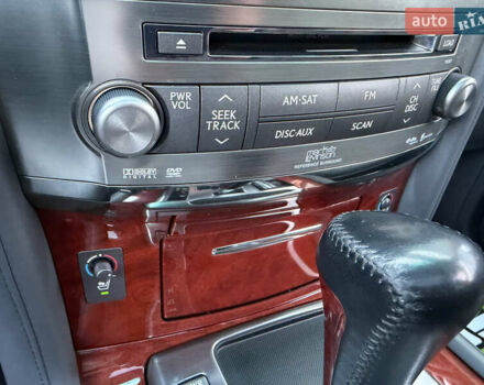 Черный Лексус ЛХ, объемом двигателя 5.69 л и пробегом 160 тыс. км за 26990 $, фото 47 на Automoto.ua