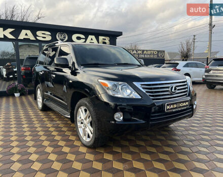 Черный Лексус ЛХ, объемом двигателя 5.7 л и пробегом 110 тыс. км за 33600 $, фото 1 на Automoto.ua