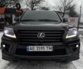Черный Лексус ЛХ, объемом двигателя 5.66 л и пробегом 350 тыс. км за 21000 $, фото 1 на Automoto.ua